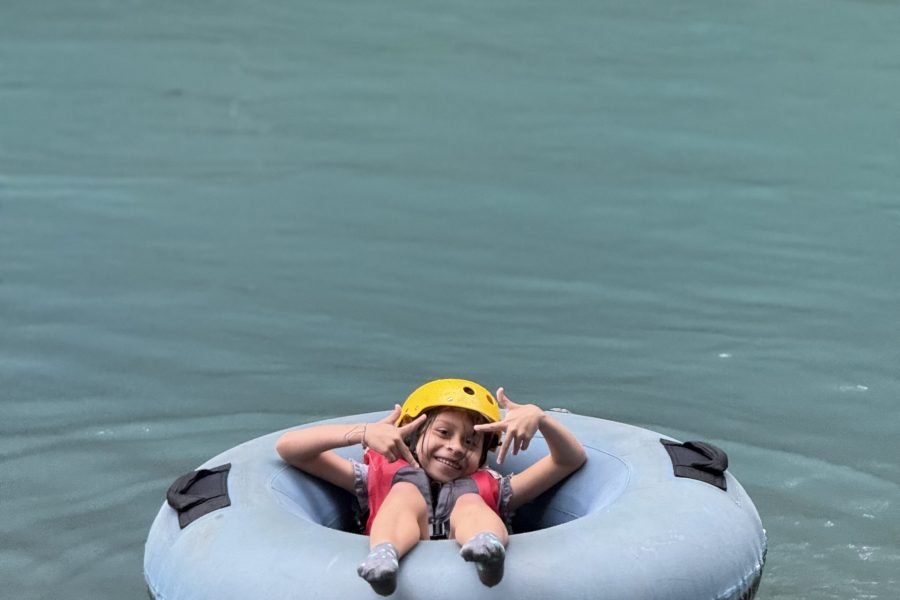 Tubing Rio Celeste: Float Down Celeste River